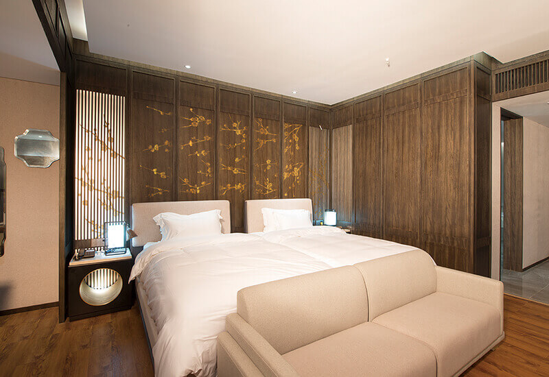Комплекты спальни оптовая продажа фабрики твердой древесины классический дизайн гостиничный набор мебели